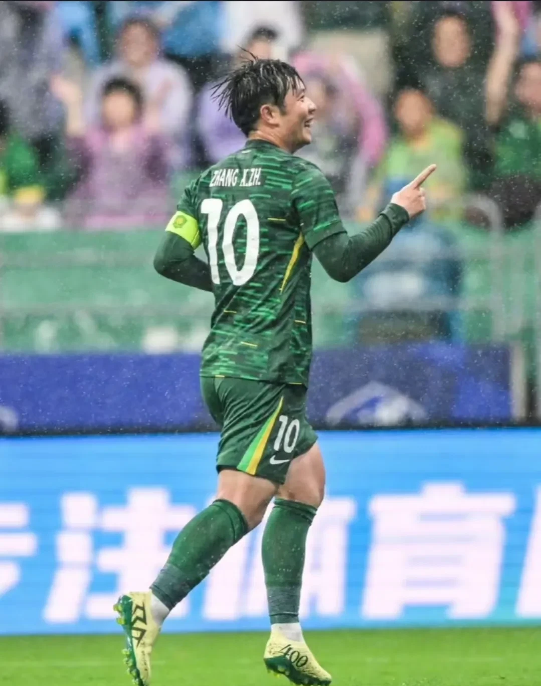 北京国安训练开放日;加时末段造点机会引欢呼;社区盾在即;阵容厚度经受考验(北京国安训练基地) 北京国安训练开放日;加时末段造点机会引欢呼;社区盾在即;阵容厚度经受考验(北京国安训练基地)